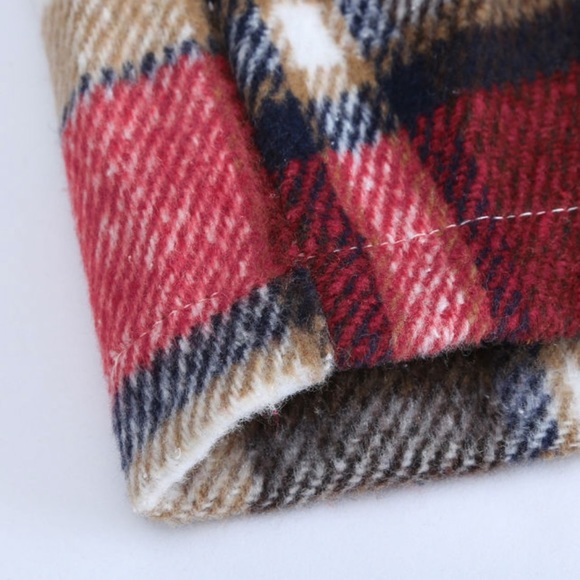 GEOMETRIC Plaid Print Pocketed Shirt - Picture 3 of 3